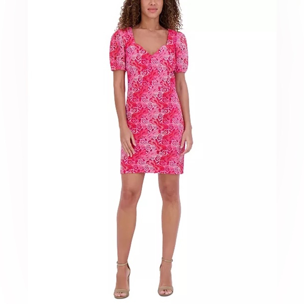 Siena Women's Floral-Lace Short-Sleeve Sweetheart-Neck Dress